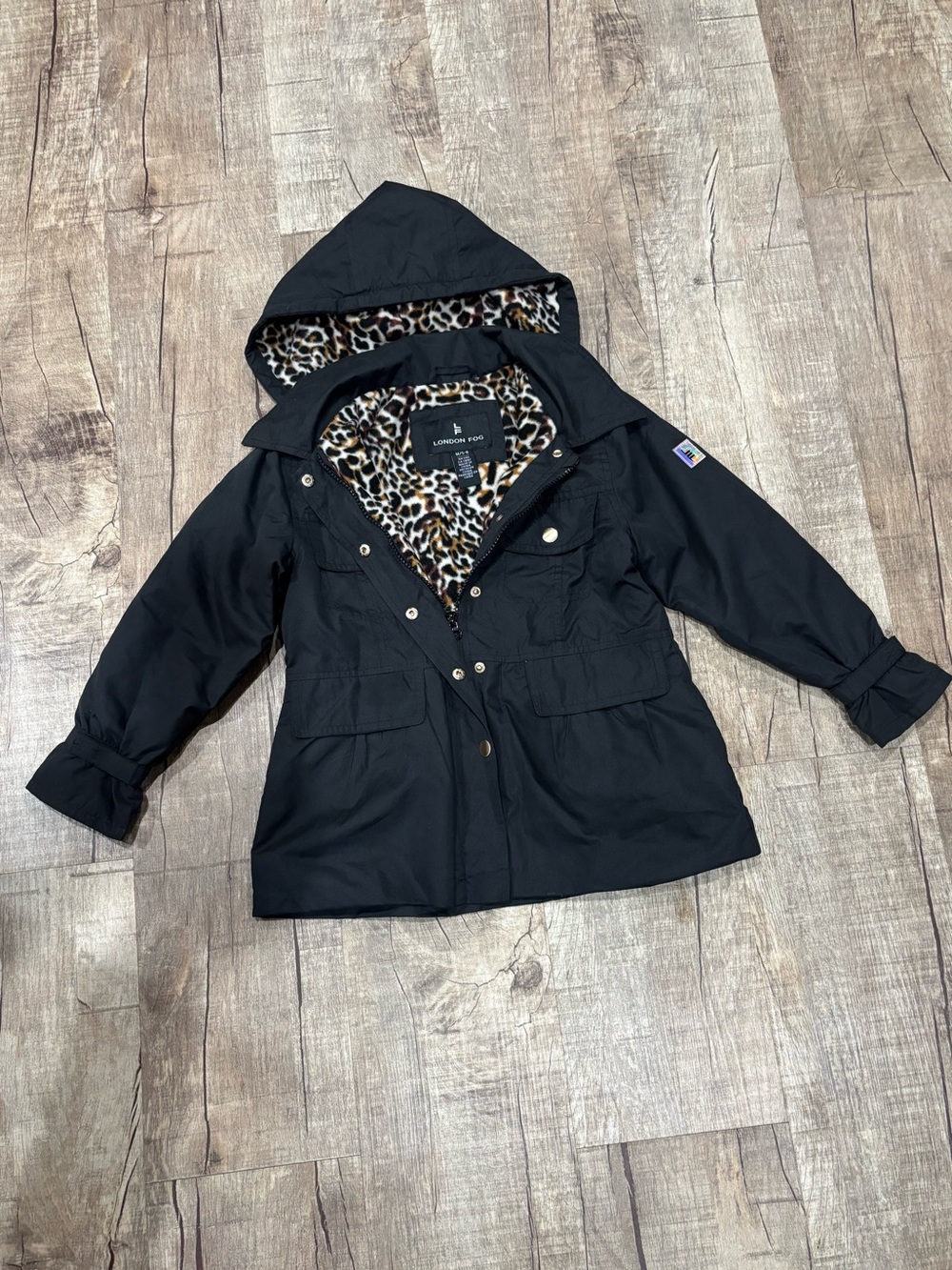 London Fog Girls Black Hooded Raincoat/Jkt  with Leopard Lining Size 5/6 Medium